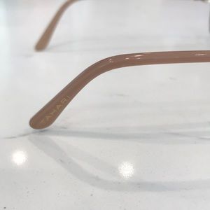 Tahari Accessories - Tahari gold aviator sunglasses Tahari Accessories - Tahari gold aviator sunglasses